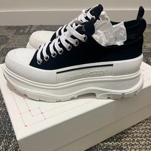 Alexander Mqueens